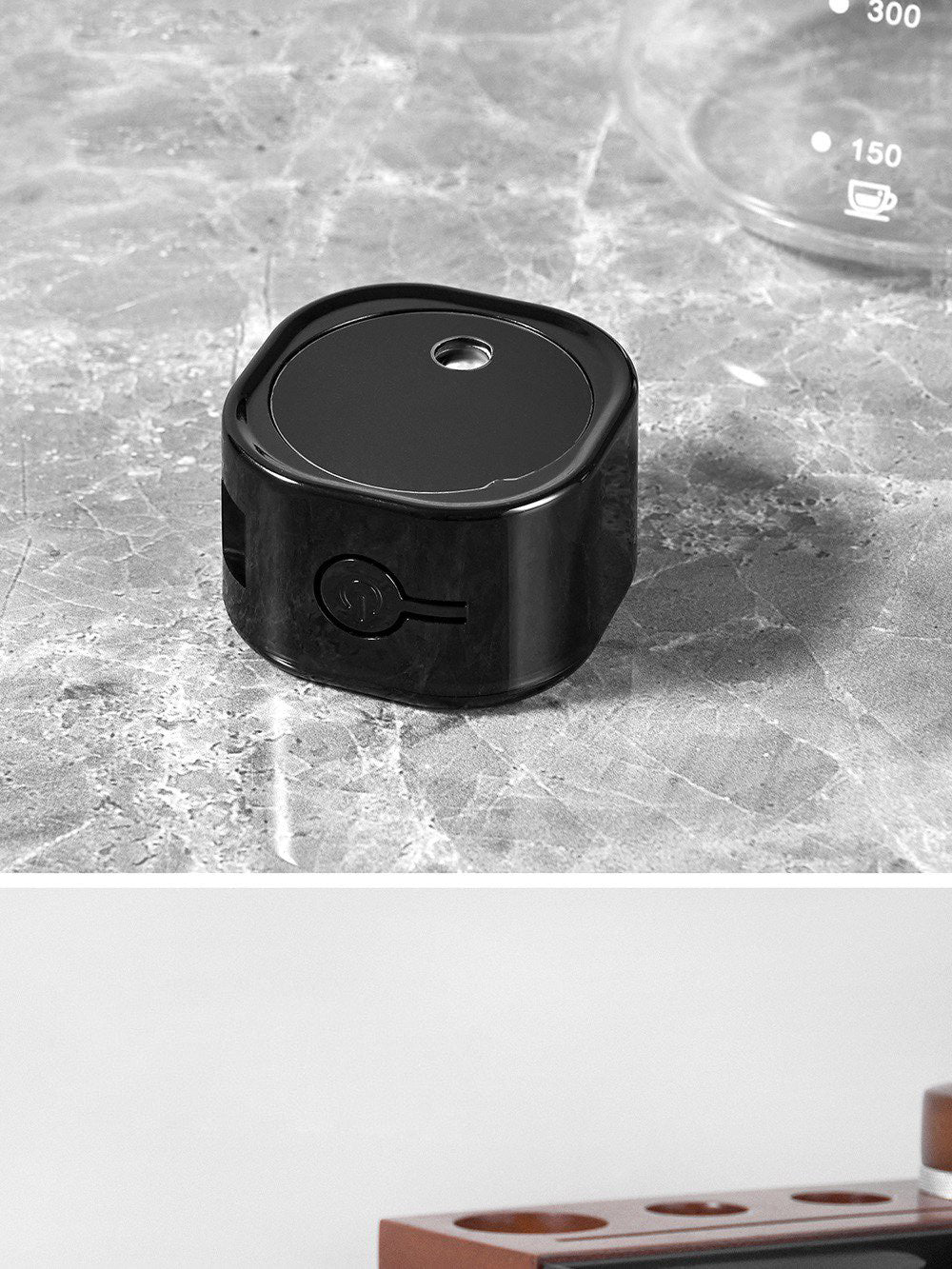 Electric coffee bean sprayer